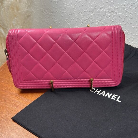 CHANEL le Boy Medium Gusset Zip Around Wallet Black Caviar Leather Gold CC HW - Picture 2 of 7